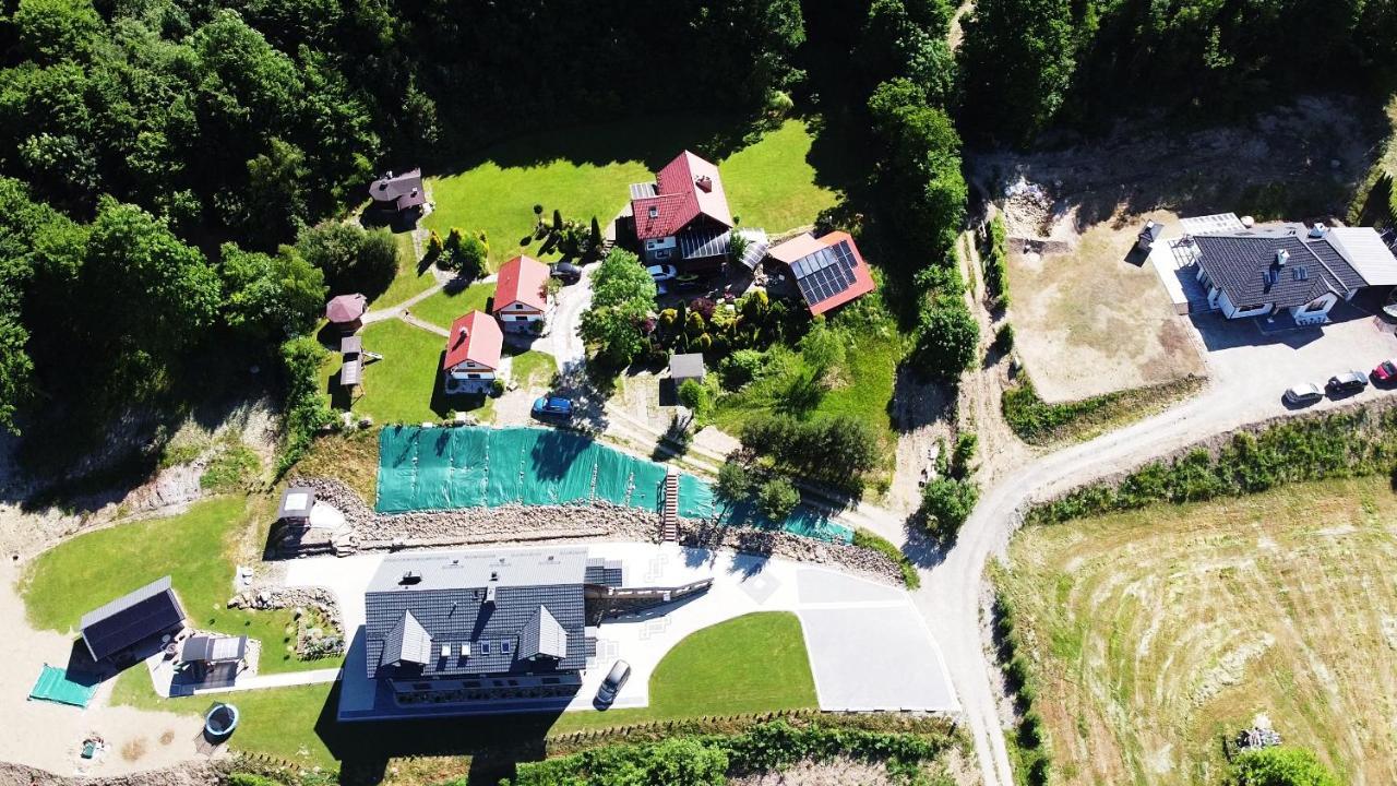 Dobranocka Hotel Malastow Eksteriør billede