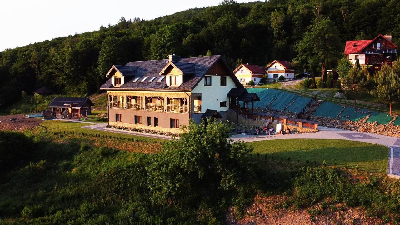 Dobranocka Hotel Malastow Eksteriør billede